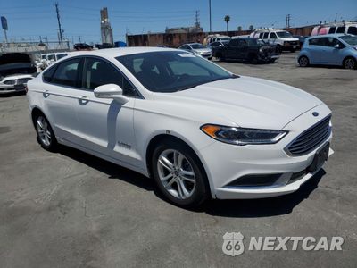 Czwarte zdjęcie samochodu z boku: 2018 FORD FUSION SE HYBRID VIN:3FA6P0LU7JR172134 - miniatura