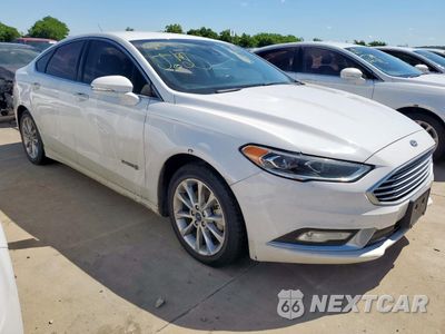 Czwarte zdjęcie samochodu z boku: 2017 FORD FUSION SE HYBRID VIN:3FA6P0LU2HR408988 - miniatura
