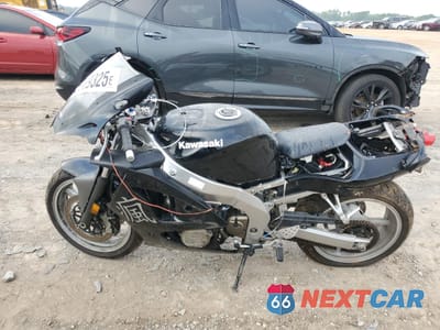 Trzecie zdjęcie samochodu z tyłu: 2007 KAWASAKI ZX600 J1 VIN:JKAZX4J177A070059 - miniatura