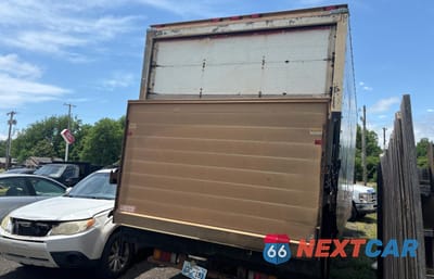 Czwarte zdjęcie samochodu z boku: 2011 ISUZU NQR VIN:JALE5W169B7900028 - miniatura