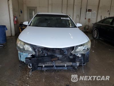 Piąte zdjęcie samochodu w środku: 2014 TOYOTA CAMRY L VIN:4T1BF1FK2EU749139 - miniatura