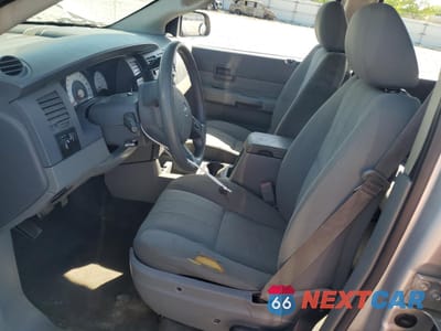 Zdjęcie 7 z 13 samochodu: 2006 DODGE DURANGO SXT VIN:1D4HB38N96F158683 - miniatura