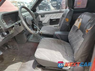 Zdjęcie 7 z 14 samochodu: 1991 MAZDA B2200 CAB PLUS VIN:JM2UF3237M0116127 - miniatura