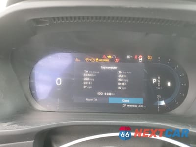 Zdjęcie 9 z 15 samochodu: 2025 VOLVO XC40 CORE VIN:YV4L12UJ4S2520540 - miniatura