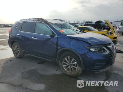 Czwarte zdjęcie samochodu z boku: 2019 NISSAN ROGUE S VIN:JN8AT2MT7KW260413 - miniatura
