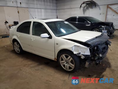 Czwarte zdjęcie samochodu z boku: 2003 VOLKSWAGEN JETTA GLS VIN:3VWSE69M83M158300 - miniatura