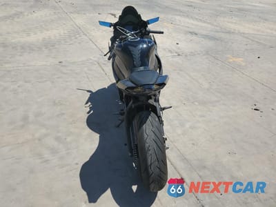 Zdjęcie 6 z 10 samochodu: 2023 KAWASAKI ZX1002 M VIN:JKBZXVM18PA004228 - miniatura