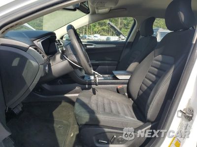 Zdjęcie 7 z 12 samochodu: 2019 FORD FUSION SE VIN:3FA6P0LU1KR124825 - miniatura