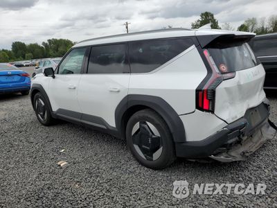 Drugie zdjęcie samochodu z przodu: 2024 KIA EV9 WIND VIN:KNDAFFS5XR6019180 - miniatura