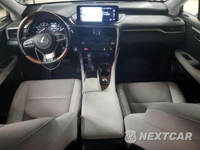 Zdjęcie 8 z 17 samochodu: 2020 LEXUS RX 350 L VIN:JTJHZKFA4L2022755 - miniatura