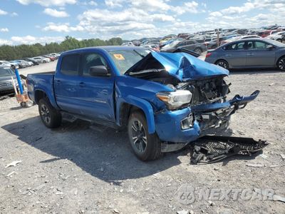 Czwarte zdjęcie samochodu z boku: 2018 TOYOTA TACOMA DOUBLE CAB VIN:3TMCZ5AN6JM174437 - miniatura