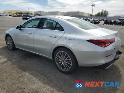 Drugie zdjęcie samochodu z przodu: 2022 MERCEDES-BENZ CLA 250 VIN:W1K5J4GB6NN310669 - miniatura