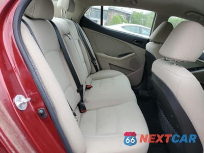 Zdjęcie 10 z 12 samochodu: 2014 KIA OPTIMA LX VIN:5XXGM4A74EG343972 - miniatura