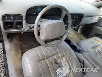 Zdjęcie 8 z 14 samochodu: 1994 CHEVROLET CAPRICE CLASSIC LS VIN:1G1BN52P0RR163380 - miniatura