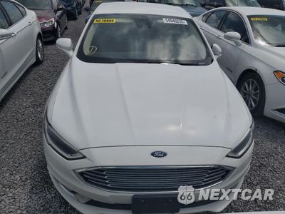 Piąte zdjęcie samochodu w środku: 2017 FORD FUSION SE HYBRID VIN:3FA6P0LU7HR410123 - miniatura