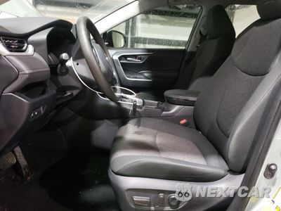 Zdjęcie 7 z 15 samochodu: 2020 TOYOTA RAV4 XLE VIN:2T3W1RFV9LC037502 - miniatura