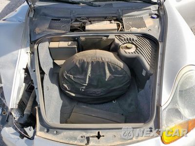 Zdjęcie 11 z 14 samochodu: 1997 PORSCHE BOXSTER VIN:WP0CA2982VS625235 - miniatura