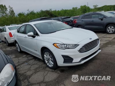 Czwarte zdjęcie samochodu z boku: 2019 FORD FUSION SE VIN:3FA6P0LU1KR124811 - miniatura