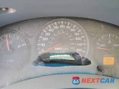 Zdjęcie 9 z 12 samochodu: 2001 CHEVROLET IMPALA VIN:2G1WF55E219260944 - miniatura