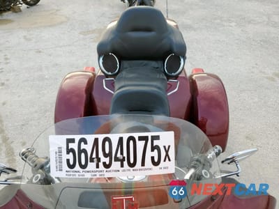 Piąte zdjęcie samochodu w środku: 2016 HARLEY-DAVIDSON FLHTCUTG TRI GLIDE ULTRA VIN:1HD1MAL12GB858232 - miniatura
