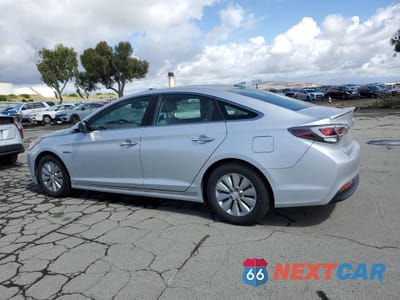 Drugie zdjęcie samochodu z przodu: 2016 HYUNDAI SONATA HYBRID VIN:KMHE24L11GA040275 - miniatura