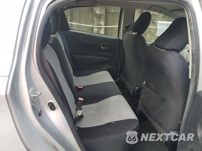 Zdjęcie 10 z 14 samochodu: 2013 TOYOTA YARIS VIN:JTDKTUD3XDD561798 - miniatura