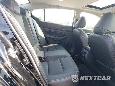 Zdjęcie 10 z 12 samochodu: 2024 NISSAN ALTIMA SL VIN:1N4BL4EW1RN402295 - miniatura