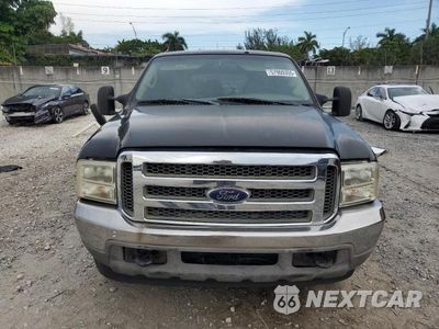 Piąte zdjęcie samochodu w środku: 2000 FORD EXCURSION LIMITED VIN:1FMNU42FXYEE16487 - miniatura