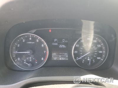 Zdjęcie 9 z 14 samochodu: 2017 HYUNDAI ELANTRA SE VIN:5NPD74LF0HH149608 - miniatura