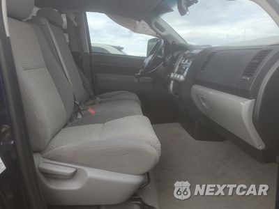 Zdjęcie 7 z 14 samochodu: 2011 TOYOTA TUNDRA DOUBLE CAB SR5 VIN:5TFCY5F15BX012531 - miniatura