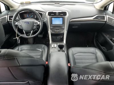 Zdjęcie 8 z 12 samochodu: 2017 FORD FUSION SE HYBRID VIN:3FA6P0LU5HR410122 - miniatura