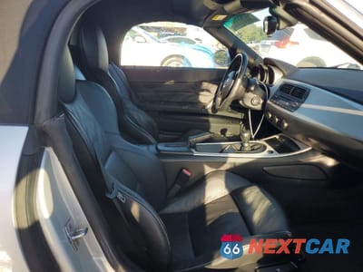 Zdjęcie 10 z 13 samochodu: 2006 BMW Z4 3.0SI VIN:4USBU53566LW91361 - miniatura