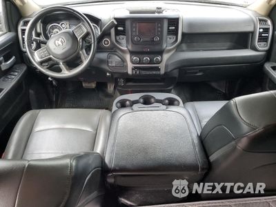 Zdjęcie 8 z 12 samochodu: 2019 RAM 3500 TRADESMAN VIN:3C63RRGL7KG687880 - miniatura