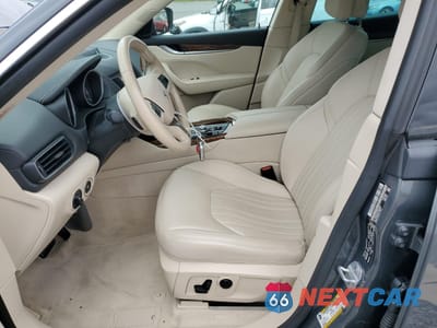 Zdjęcie 7 z 16 samochodu: 2017 MASERATI LEVANTE LUXURY VIN:ZN661XUL2HX207320 - miniatura
