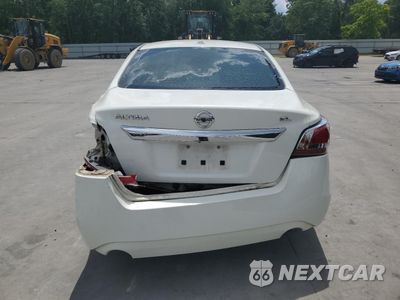Zdjęcie 6 z 14 samochodu: 2015 NISSAN ALTIMA 2.5 VIN:1N4AL3AP3FN905293 - miniatura