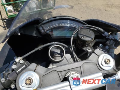 Zdjęcie 7 z 8 samochodu: 2016 KAWASAKI ZX1000 R VIN:JKAZXCR17GA000396 - miniatura