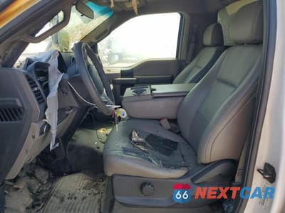 Zdjęcie 7 z 12 samochodu: 2017 FORD F350 SUPER DUTY VIN:1FDRF3GT3HEB38035 - miniatura