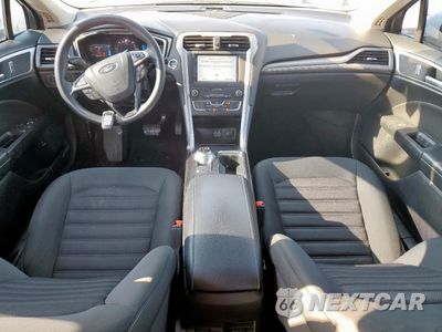 Zdjęcie 8 z 13 samochodu: 2019 FORD FUSION SE VIN:3FA6P0LU8KR124885 - miniatura