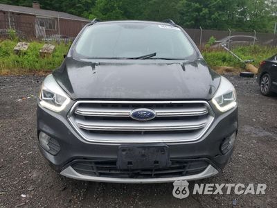 Piąte zdjęcie samochodu w środku: 2017 FORD ESCAPE SE VIN:1FMCU9G90HUD35723 - miniatura