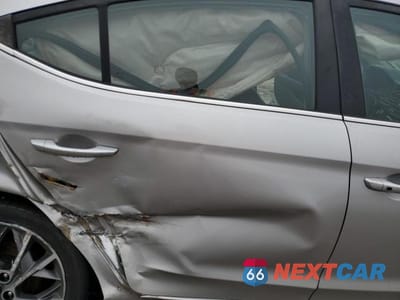 Zdjęcie 10 z 12 samochodu: 2020 HYUNDAI ELANTRA SEL VIN:KMHD84LF4LU998776 - miniatura