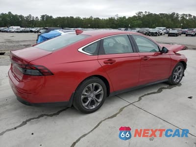 Trzecie zdjęcie samochodu z tyłu: 2024 HONDA ACCORD VIN:1HGCY1F30RA024708 - miniatura