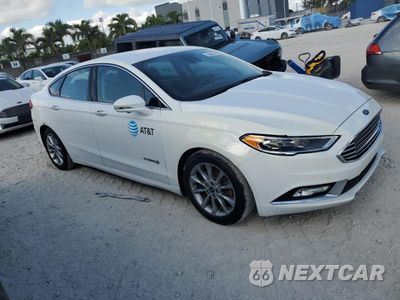 Czwarte zdjęcie samochodu z boku: 2017 FORD FUSION SE HYBRID VIN:3FA6P0LU6HR359679 - miniatura