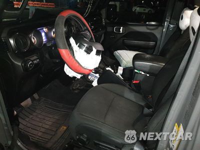 Zdjęcie 7 z 12 samochodu: 2020 JEEP WRANGLER UNLIMITED SPORT VIN:1C4HJXDN0LW134426 - miniatura