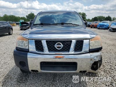 Piąte zdjęcie samochodu w środku: 2010 NISSAN TITAN XE VIN:1N6AA0FC5AN303697 - miniatura
