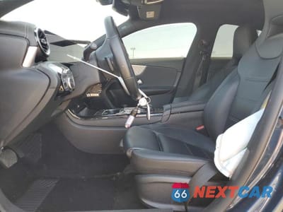 Zdjęcie 7 z 12 samochodu: 2020 MERCEDES-BENZ CLA 250 VIN:WDD5J4GBXLN033800 - miniatura