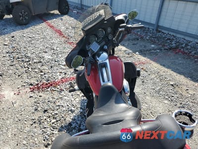 Zdjęcie 6 z 9 samochodu: 2012 HARLEY-DAVIDSON FLHTK ELECTRA GLIDE ULTRA LIMITED VIN:1HD1KEM14CB647619 - miniatura