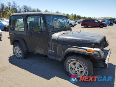 Czwarte zdjęcie samochodu z boku: 1994 JEEP WRANGLER / YJ S VIN:1J4FY19P0PP264579 - miniatura