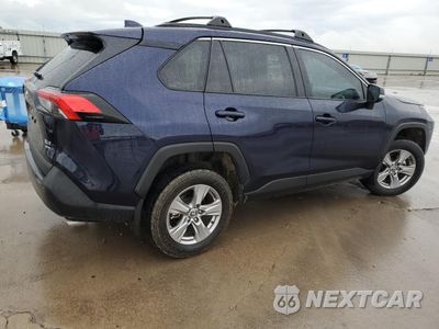 Trzecie zdjęcie samochodu z tyłu: 2023 TOYOTA RAV4 XLE VIN:2T3P1RFV5PW396287 - miniatura