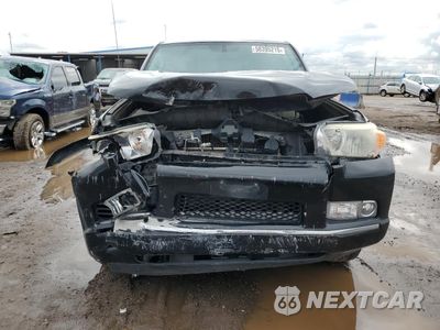 Piąte zdjęcie samochodu w środku: 2011 TOYOTA 4RUNNER SR5 VIN:JTEBU5JR7B5057045 - miniatura