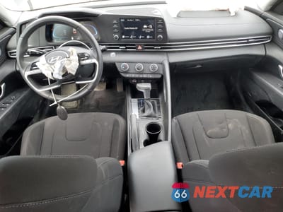 Zdjęcie 8 z 14 samochodu: 2024 HYUNDAI ELANTRA SEL VIN:KMHLM4DG8RU826323 - miniatura